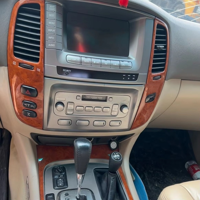 Toyota Land Cruiser 100 Ujz100 - Car Accessories Dashboard incelemesi ve fiyatı